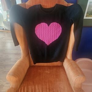 Black heart sweater